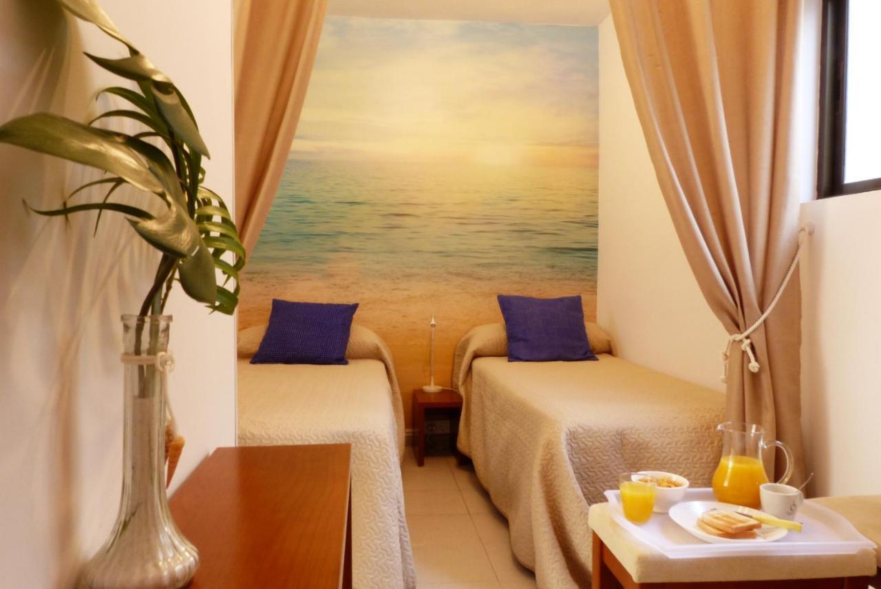 Appartement Studio With Access To The Garden. Open Pool. Beach Very Close. Wifi & Netflix Free à Benalmádena Extérieur photo