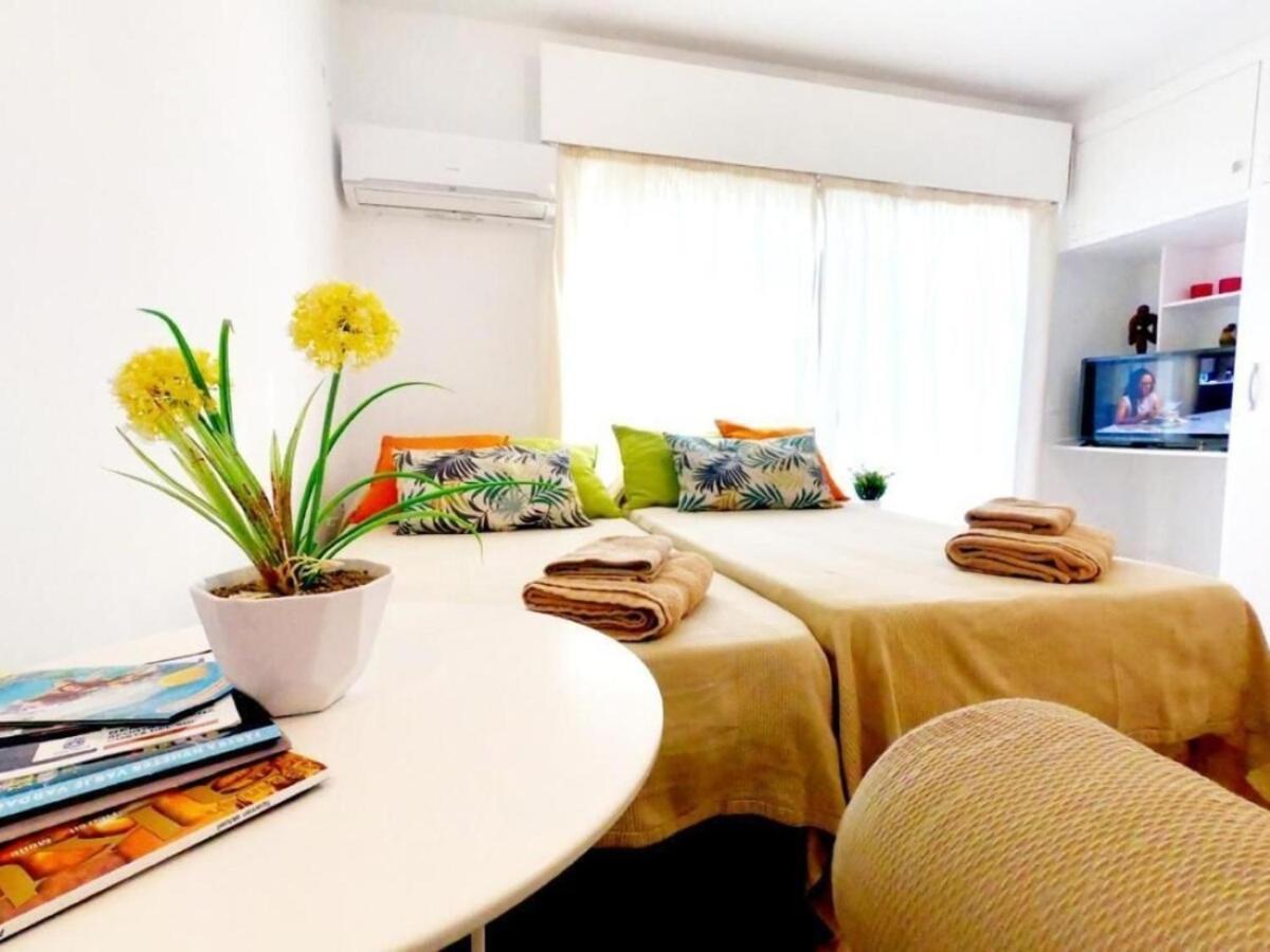 Appartement Studio With Access To The Garden. Open Pool. Beach Very Close. Wifi & Netflix Free à Benalmádena Extérieur photo