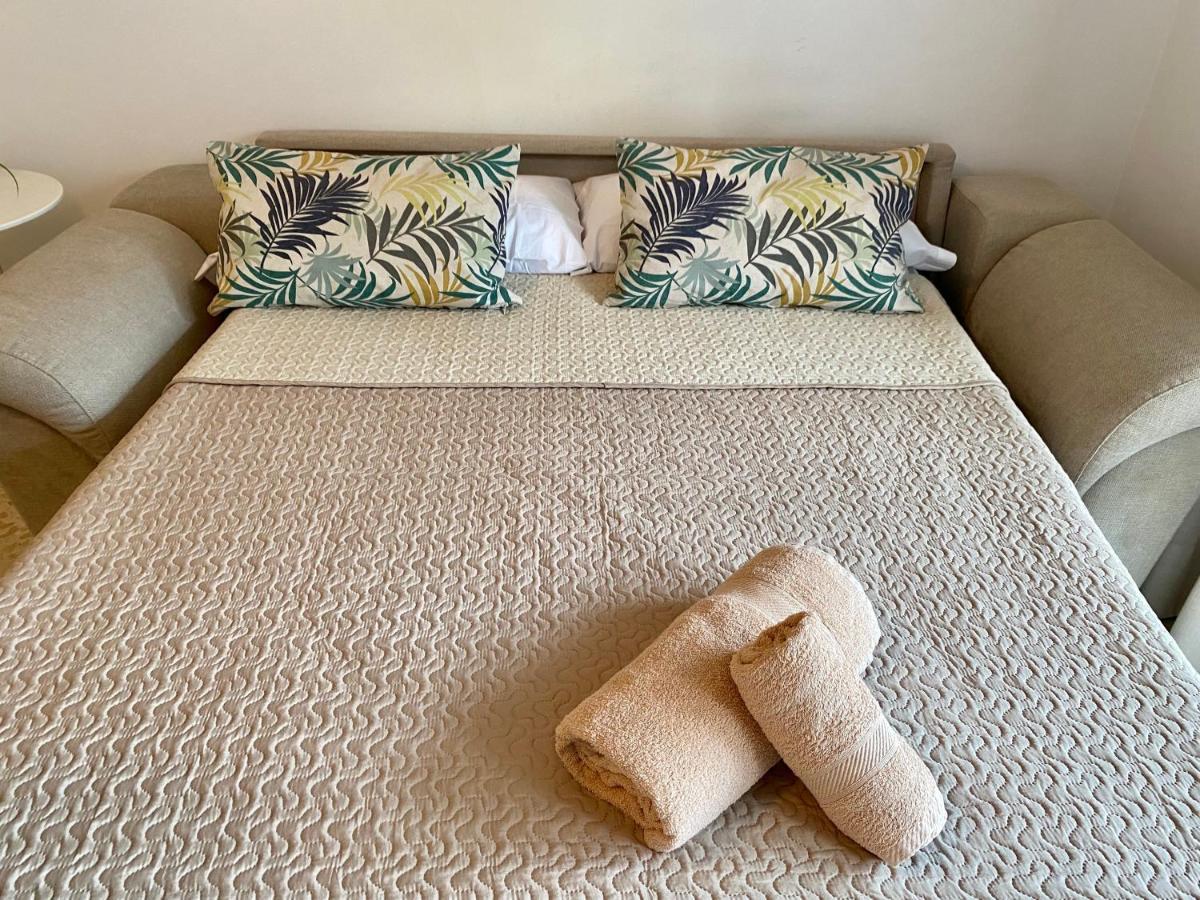 Appartement Studio With Access To The Garden. Open Pool. Beach Very Close. Wifi & Netflix Free à Benalmádena Extérieur photo