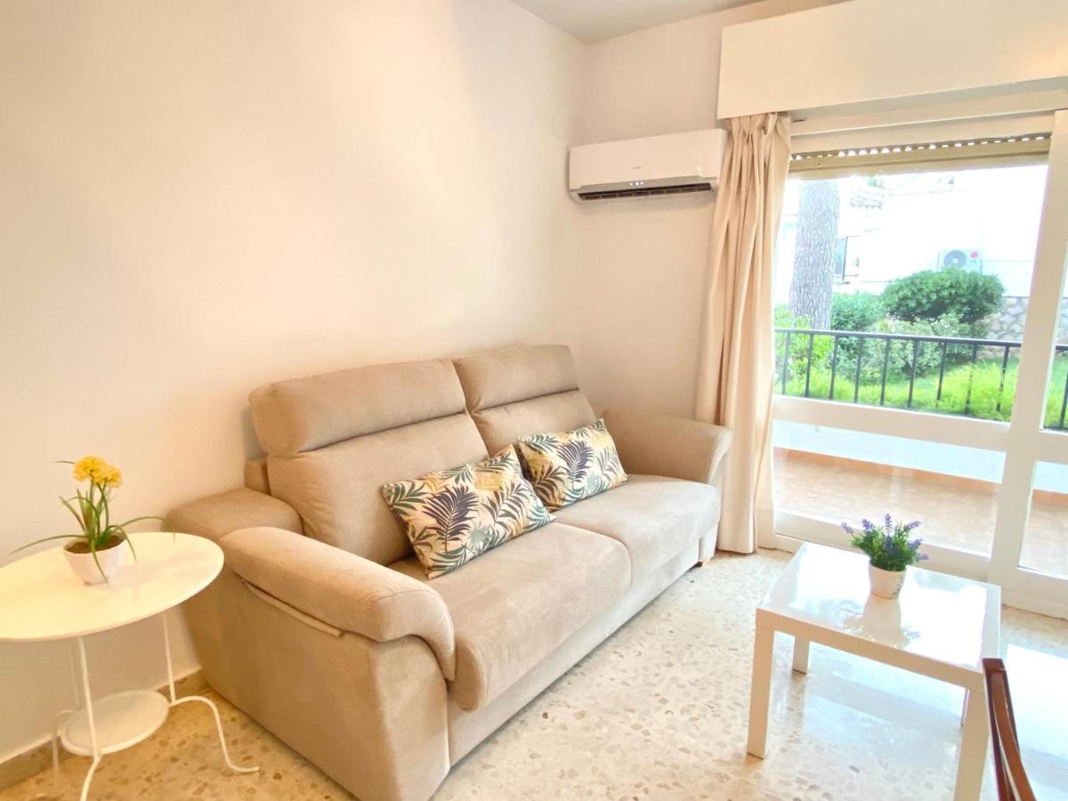 Appartement Studio With Access To The Garden. Open Pool. Beach Very Close. Wifi & Netflix Free à Benalmádena Extérieur photo